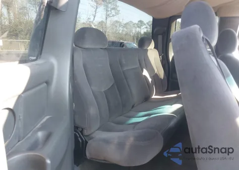 2003 GMC Sierra 1500 Sle z USA, uszkodzony, nr VIN 1GTEK19T83E375435